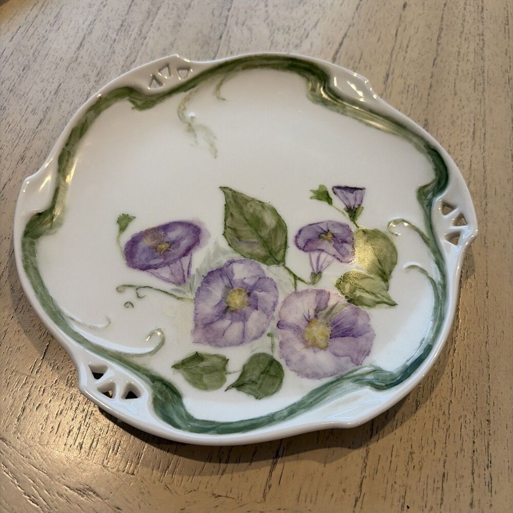 VTG Bavaria Style Violets Plate hanging reticulated Handpainted Porcelain 8”W
